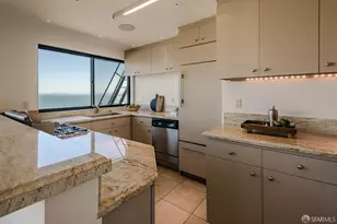 1725 Kearny St, San Francisco, CA 94133 - Photo 11