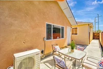 14828 Martell Avenue, San Leandro, CA 94578 - Photo 41