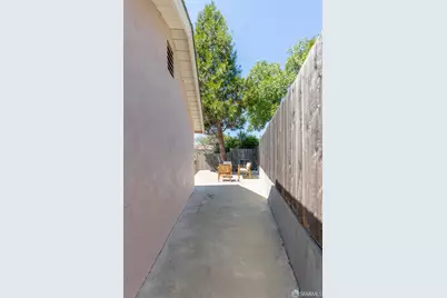 808 Fourth Street, Rodeo, CA 94572 - Photo 59