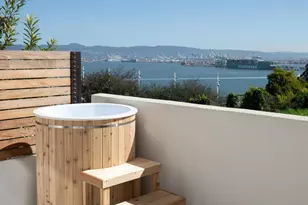 38 Meadow Dr, San Francisco, CA 94130 - Photo 19