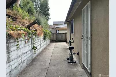 3530-3532 Seminary Avenue, Oakland, CA 94605 - Photo 23