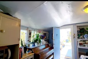 566 Athens St, San Francisco, CA 94112 - Photo 3