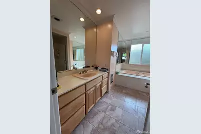 450 Laurel Avenue, Millbrae, CA 94030 - Photo 17