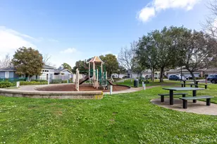 141 Kestrel Ct, Brisbane, CA 94005 - Photo 37