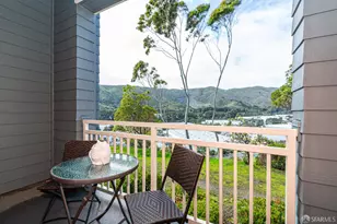 141 Kestrel Ct, Brisbane, CA 94005 - Photo 27