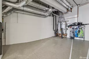 1967 Green St, San Francisco, CA 94123 - Photo 33