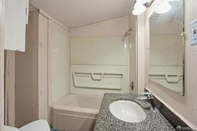 435 Worth Street, Oakland, CA 94603 - Photo 15