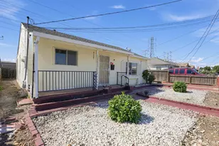 435 Worth St, Oakland, CA 94603 - Photo 1