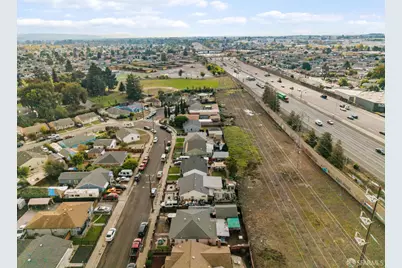 435 Worth Street, Oakland, CA 94603 - Photo 13