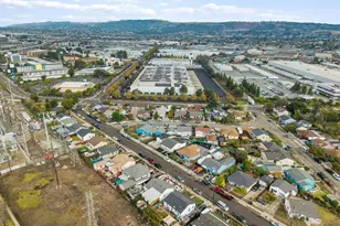 435 Worth St, Oakland, CA 94603 - Photo 41
