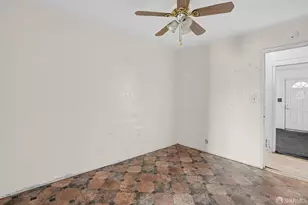 435 Worth St, Oakland, CA 94603 - Photo 17