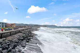 656 Forest Lake Dr, Pacifica, CA 94044 - Photo 75