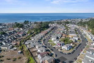 656 Forest Lake Dr, Pacifica, CA 94044 - Photo 39