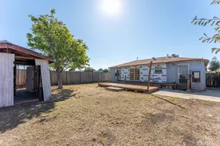 220 Louvaine Ave, Oakland, CA 94603 - Photo 35