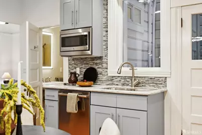 221 Noe Street #3, San Francisco, CA 94114 - Photo 33