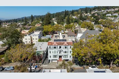 2451 Le Conte Avenue, Berkeley, CA 94709 - Photo 5