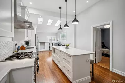 1040 Sanchez Street, San Francisco, CA 94114 - Photo 7