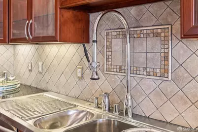 1727 Ulloa Street, San Francisco, CA 94116 - Photo 13