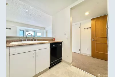 988 Franklin Street #302, Oakland, CA 94607 - Photo 5