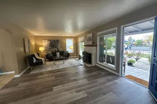 46 Pleasant Valley Dr, Walnut Creek, CA 94597 - Photo 3