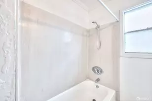 6029 MacArthur Blvd, Oakland, CA 94605 - Photo 15