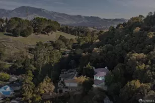 305 Lindsey Dr, Martinez, CA 94553 - Photo 5