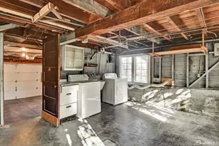 365 Edwards St, Crockett, CA 94525 - Photo 57