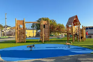 247 Gates St, San Francisco, CA 94110 - Photo 73