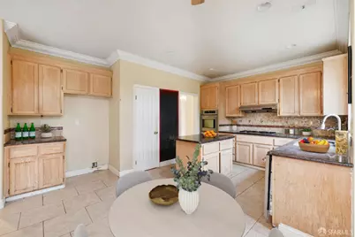 2133 Bamboo Way, Antioch, CA 94509 - Photo 15