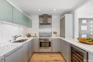 1080 Chestnut St, San Francisco, CA 94109 - Photo 13