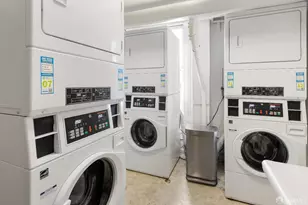 2090 Pacific Ave, San Francisco, CA 94109 - Photo 23