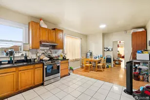 1748 E 15th St, Oakland, CA 94606 - Photo 25