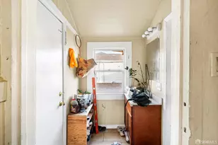 1748 E 15th St, Oakland, CA 94606 - Photo 31