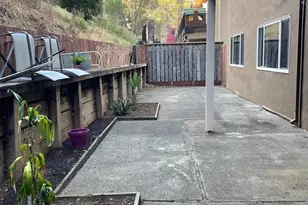 2421 Carlmont Dr, Belmont, CA 94002 - Photo 19