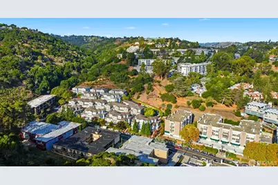 2421 Carlmont Drive, Belmont, CA 94002 - Photo 11