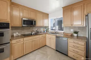 549 Orizaba Ave, San Francisco, CA 94132 - Photo 19