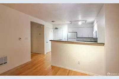 8300 Oceanview Terrace #209, San Francisco, CA 94132 - Photo 5