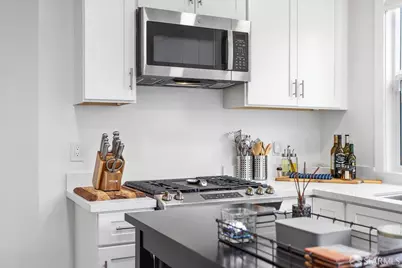 6672 Brann Street, Oakland, CA 94605 - Photo 17