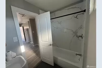 5400 Princeton Street, Oakland, CA 94601 - Photo 7