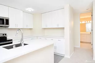 6256 Shelter Creek Ln, San Bruno, CA 94066 - Photo 11
