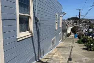 299 Peru Ave, San Francisco, CA 94112 - Photo 5
