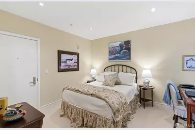 1725 Washington Street #9, San Francisco, CA 94109 - Photo 3