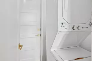 1449 Hyde St, San Francisco, CA 94109 - Photo 31