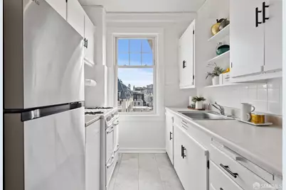 2701 Van Ness Avenue #606, San Francisco, CA 94109 - Photo 11