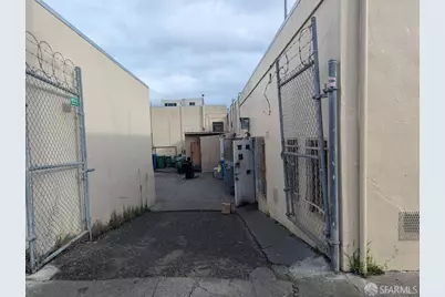 3040 Taraval Street, San Francisco, CA 94116 - Photo 9