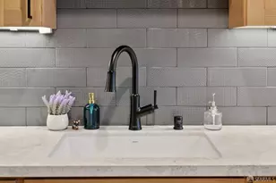 1371-1375 Broadway St, San Francisco, CA 94109 - Photo 15