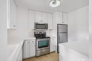 1650 Jackson St, San Francisco, CA 94109 - Photo 13