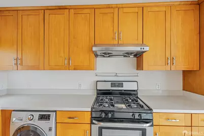 1688 Wallace Avenue #304, San Francisco, CA 94124 - Photo 13