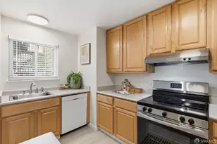 1218 Rhode Island St, San Francisco, CA 94107 - Photo 9