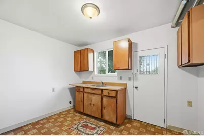 112 Ellington Avenue, San Francisco, CA 94112 - Photo 25